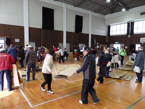 1701205-38.jpg