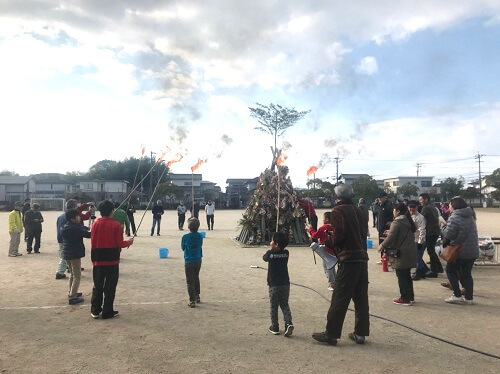 子ども達による点火