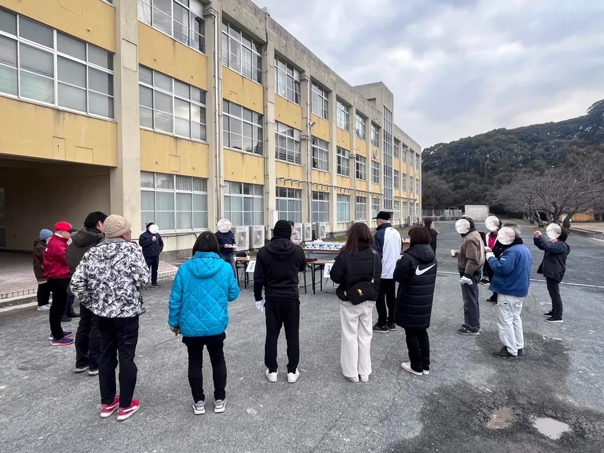集合、ミーティングの様子
